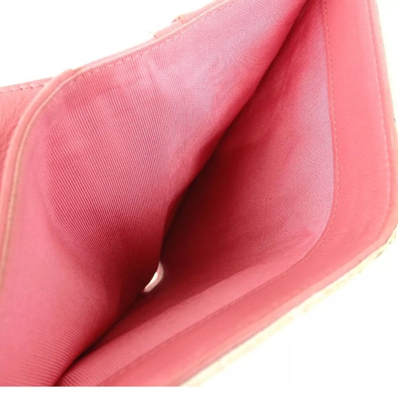 Authentic CHANEL Matrasse COCO Mark purse leather 💝 - Picture 5 of 7